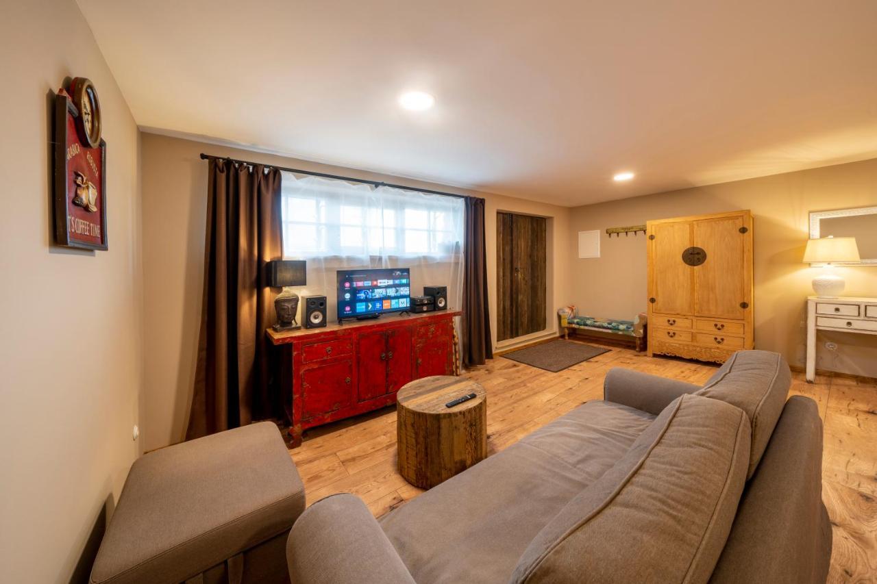 Prague West - Studio Chyne Terrace Bagian luar foto